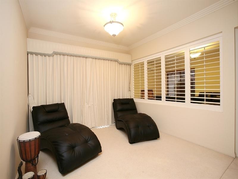 51 Lancewood Circuit, Robina QLD 4226