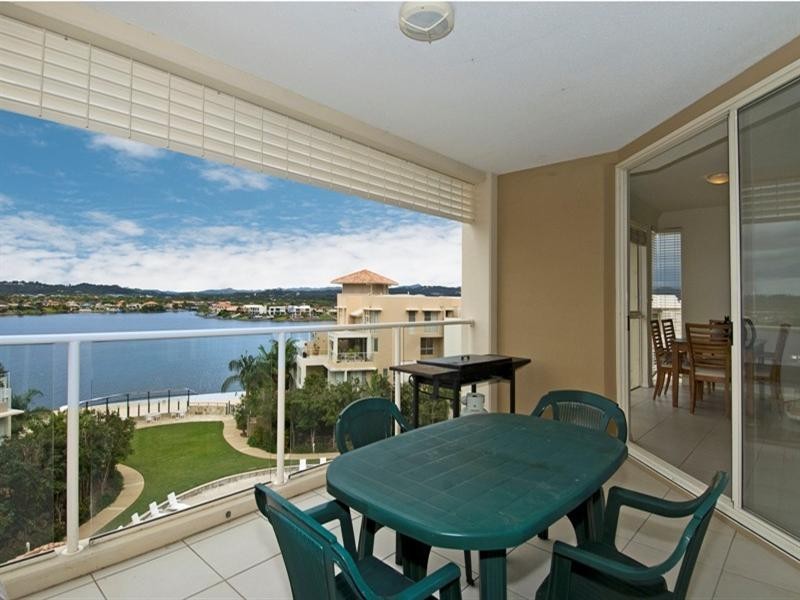 100/251 Varsity Parade, Varsity Lakes QLD 4227