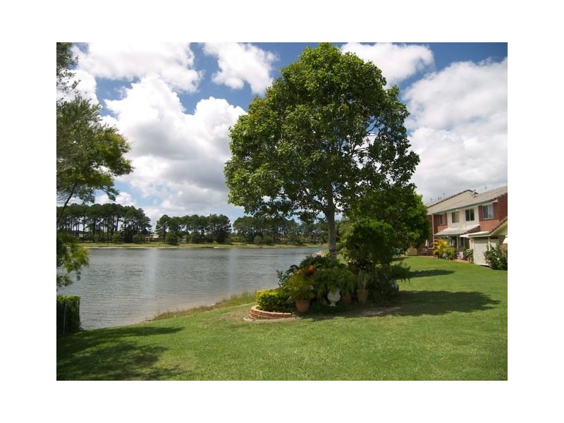 43 Murtha Drive, Elanora QLD 4221