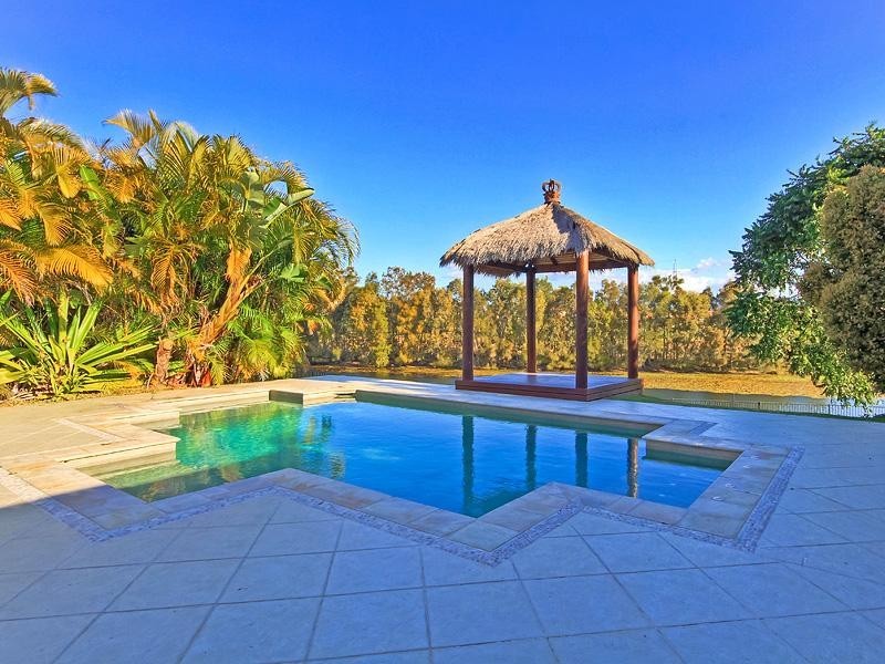 28 Peach Drive, Robina QLD 4226