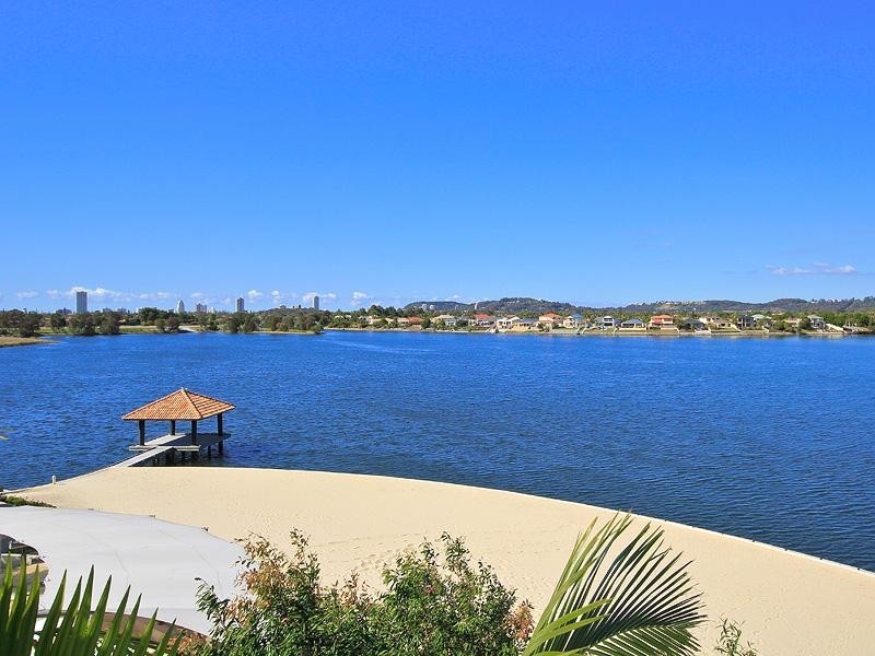 51/251 Varsity Parade, Varsity Lakes QLD 4227