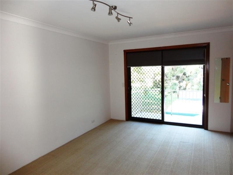 5/2 Rope Court, Mermaid Waters QLD 4218