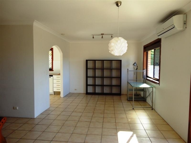 5/2 Rope Court, Mermaid Waters QLD 4218