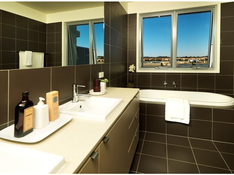 Varsity Lakes QLD 4227