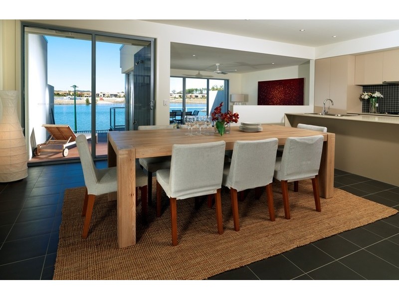 Varsity Lakes QLD 4227