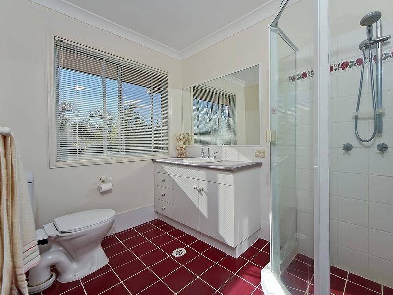 6 Stillwater Crescent, Robina QLD 4226