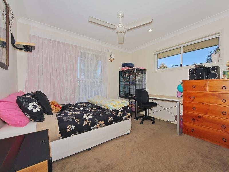 6 Stillwater Crescent, Robina QLD 4226