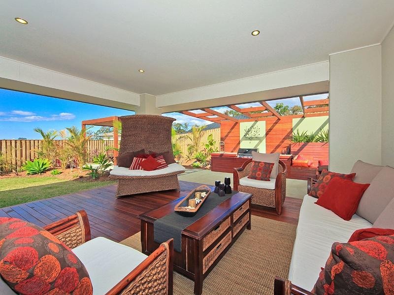 14 Saddle Back Street, Upper Coomera QLD 4209