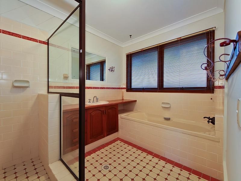 139 Witt Avenue, Carrara QLD 4211