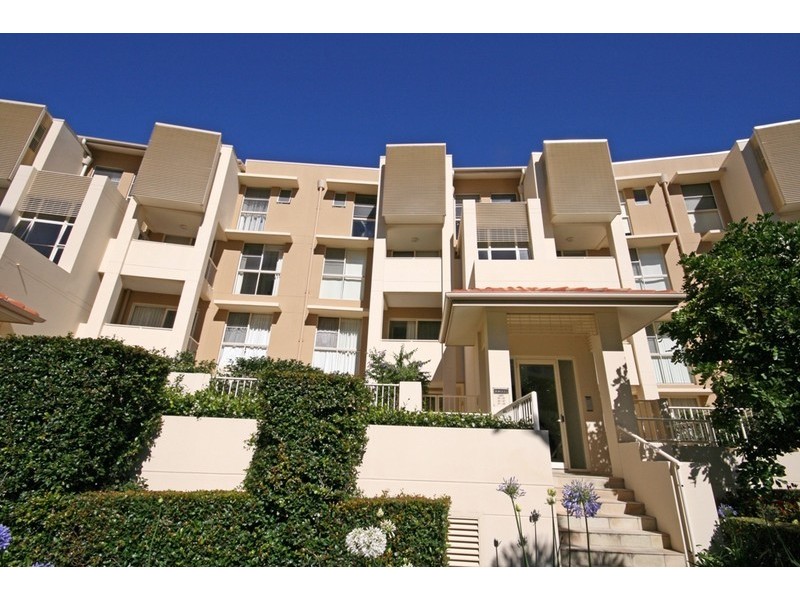 Varsity Lakes QLD 4227