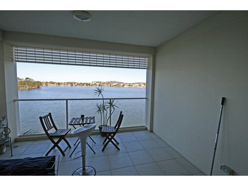 Varsity Lakes QLD 4227