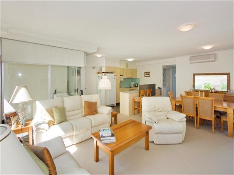 12 Executive Drive, Burleigh Waters QLD 4220