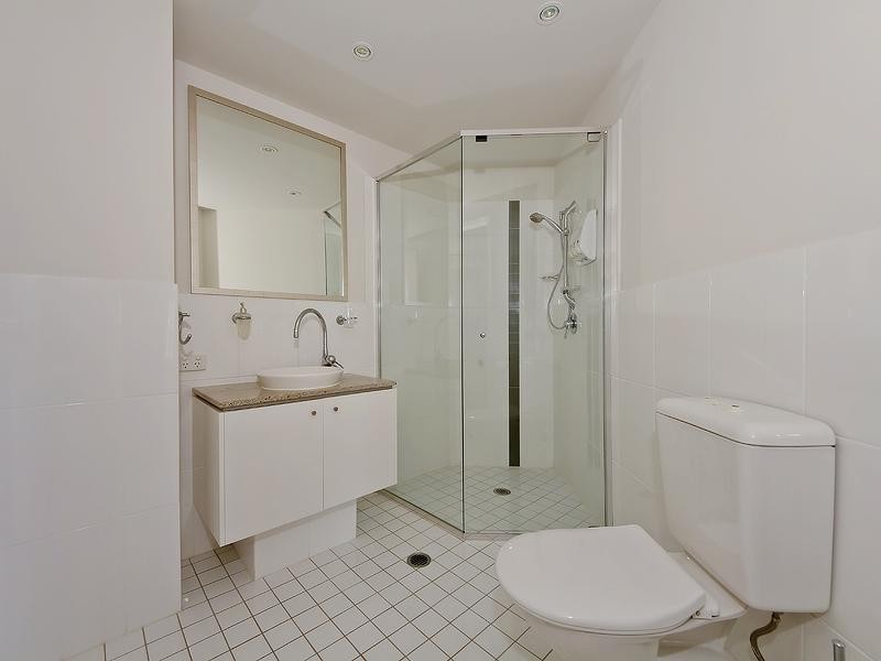 51/251 Varsity Parade, Varsity Lakes QLD 4227