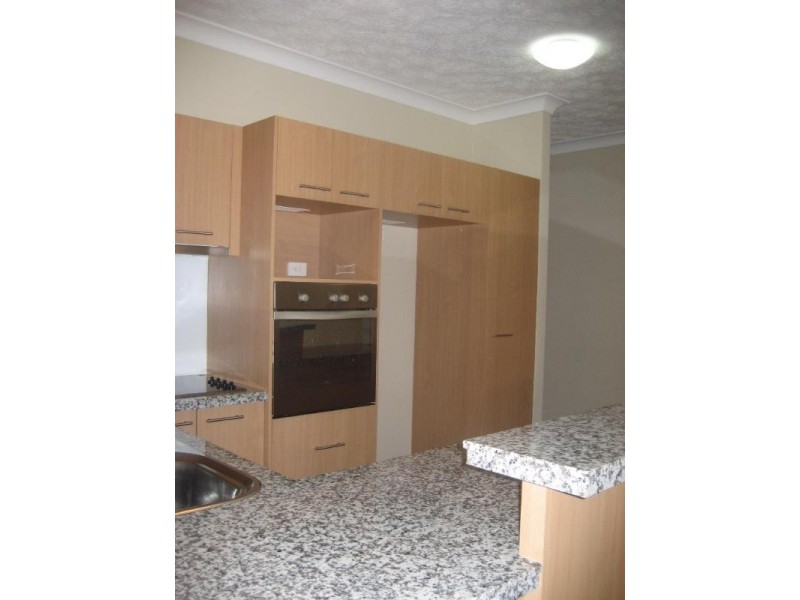 4/501 North Hill Drive ‘The Glades’, Robina QLD 4226