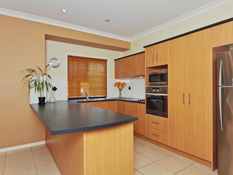 6 Entry Drive, Merrimac QLD 4226