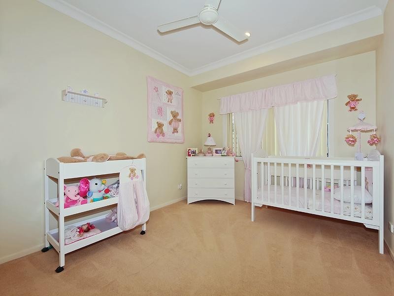 6 Entry Drive, Merrimac QLD 4226