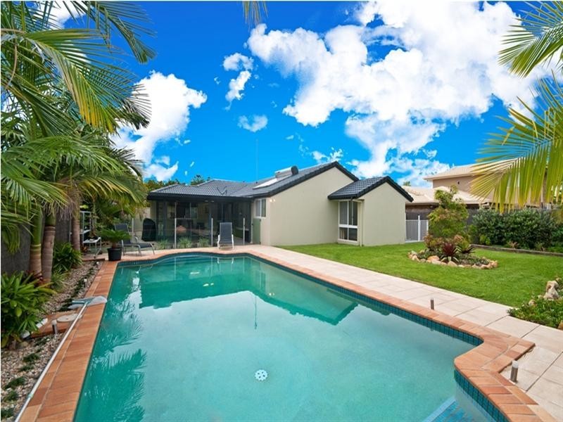 96 Cassowary Drive, Burleigh Waters QLD 4220