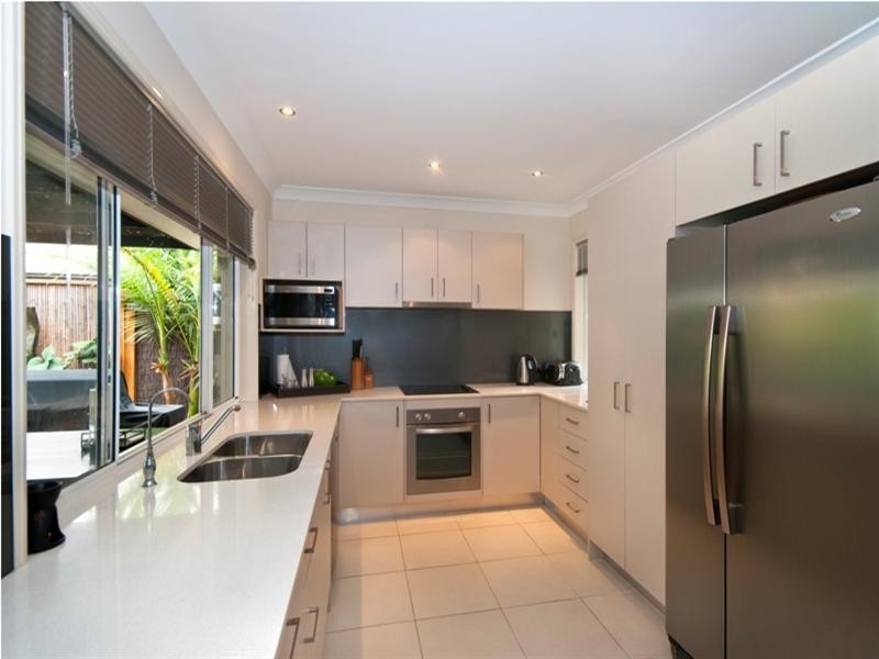 96 Cassowary Drive, Burleigh Waters QLD 4220