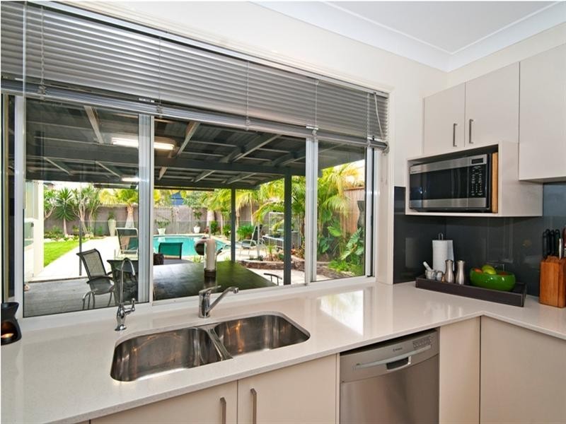 96 Cassowary Drive, Burleigh Waters QLD 4220