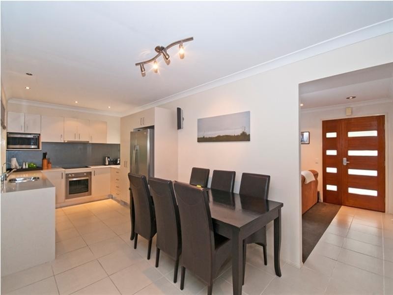 96 Cassowary Drive, Burleigh Waters QLD 4220