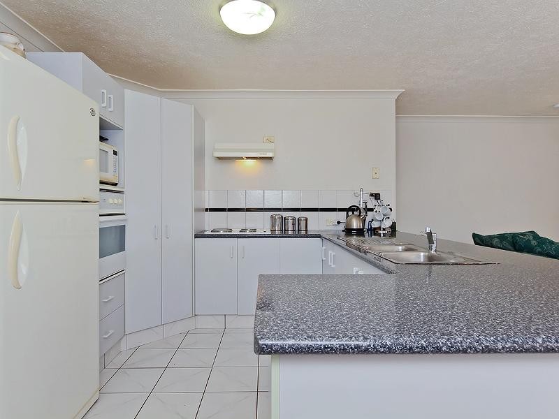 13 Notre Dame Court, Varsity Lakes QLD 4227