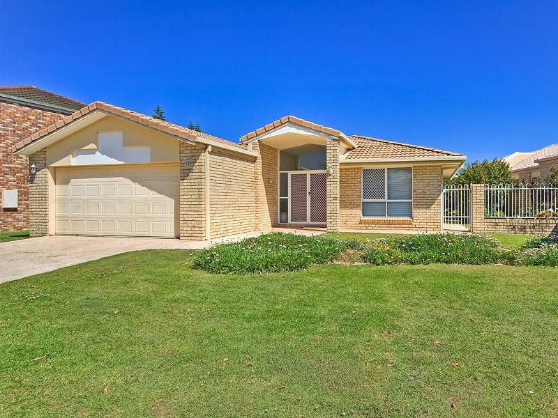 13 Notre Dame Court, Varsity Lakes QLD 4227