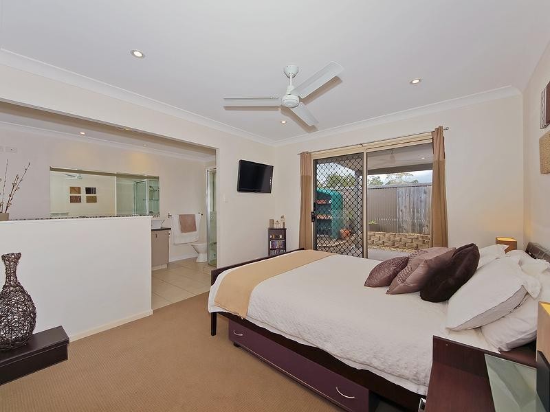 24 Moondani Drive, Gilston QLD 4211