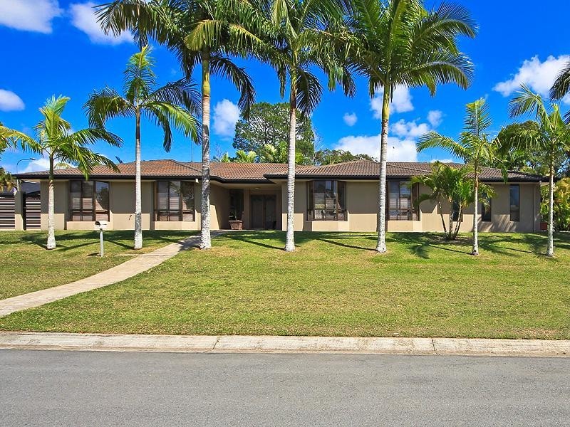 35 Madigan Road, Carrara QLD 4211