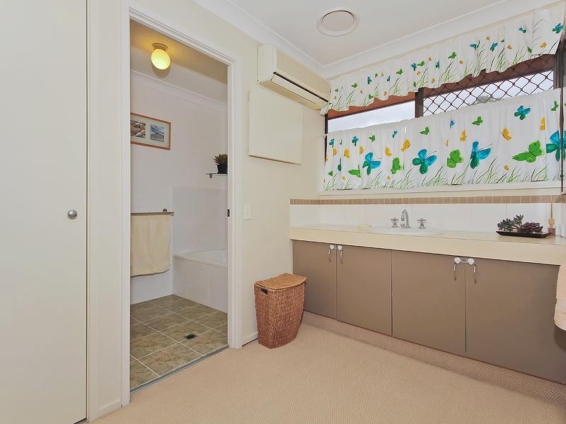 5/1B McLeod Street, Highland Park QLD 4211