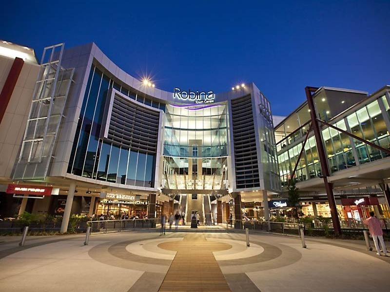 13/25 Lake Orr Drive, Robina QLD 4226