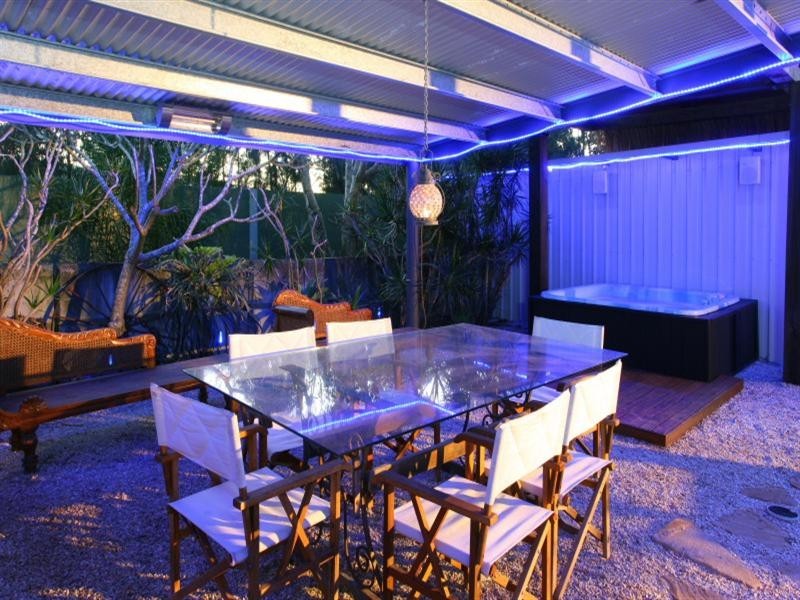 93 Highfield Drive, Merrimac QLD 4226