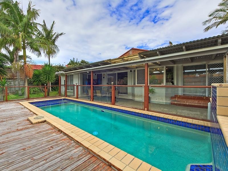 3 Kooyoonga Court, Robina QLD 4226