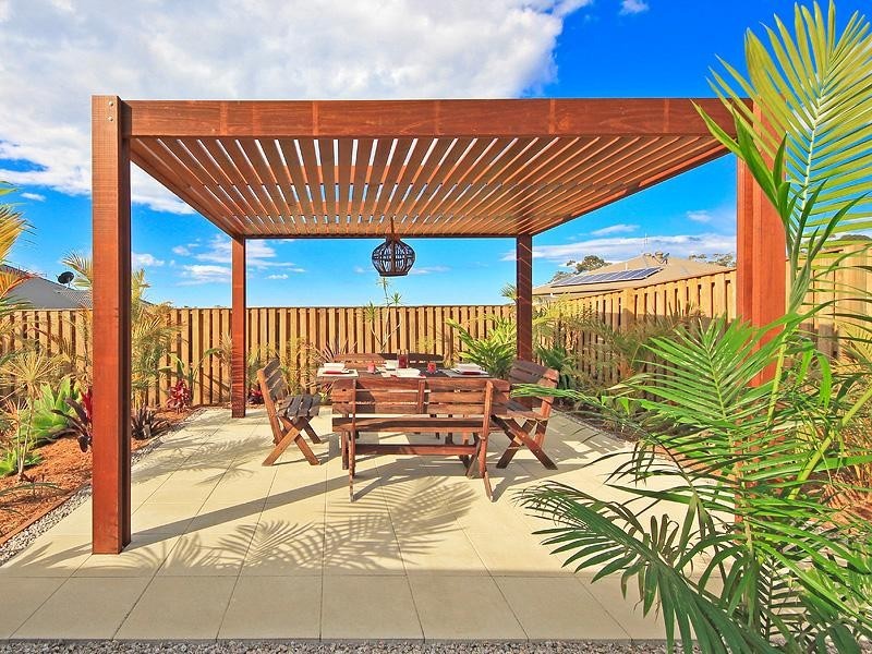 14 Saddle Back Street, Upper Coomera QLD 4209