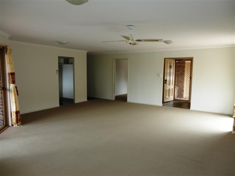 5 Hayman Court, Mermaid Waters QLD 4218