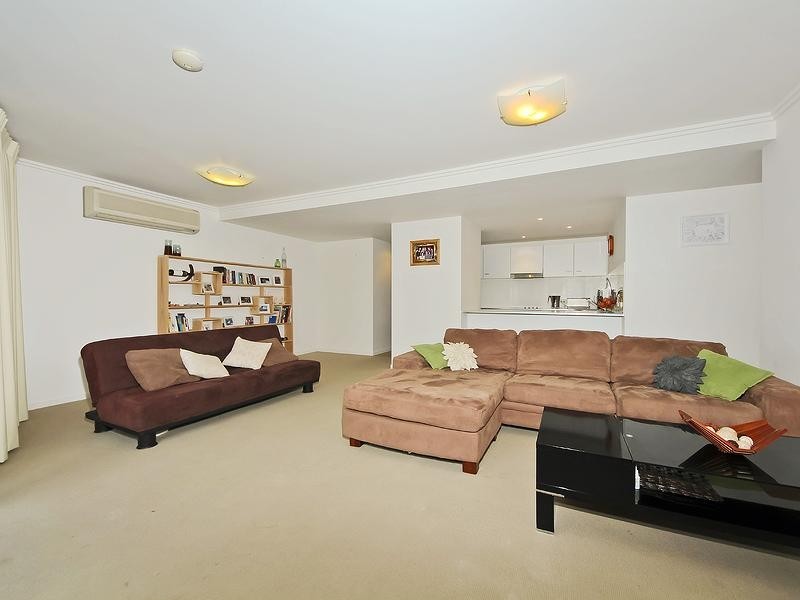 31/2 ARBOUR Avenue, Robina QLD 4226