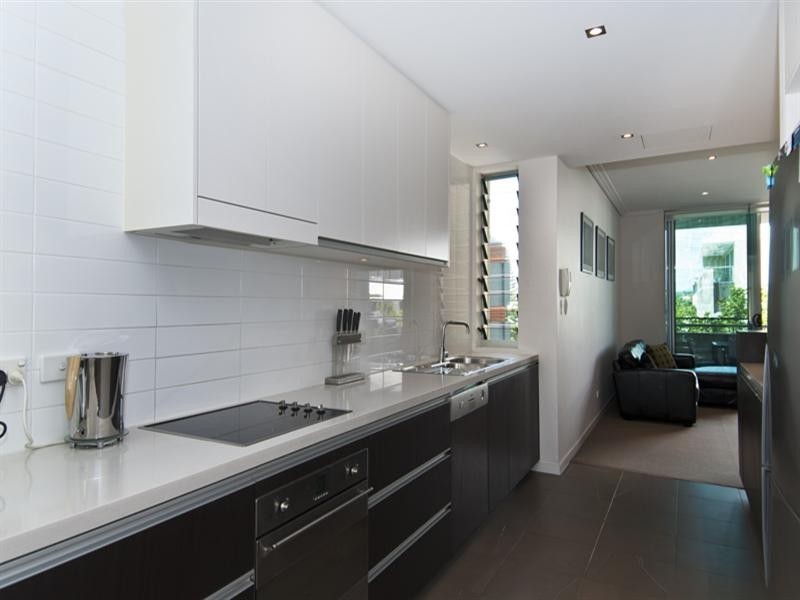 1/226 Varsity Parade, Varsity Lakes QLD 4227