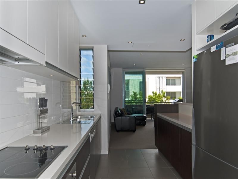 1/226 Varsity Parade, Varsity Lakes QLD 4227