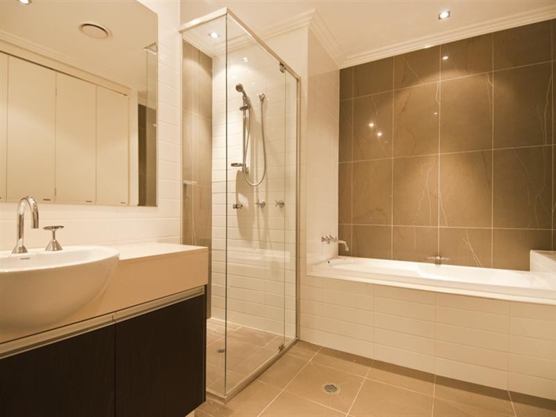 1/226 Varsity Parade, Varsity Lakes QLD 4227