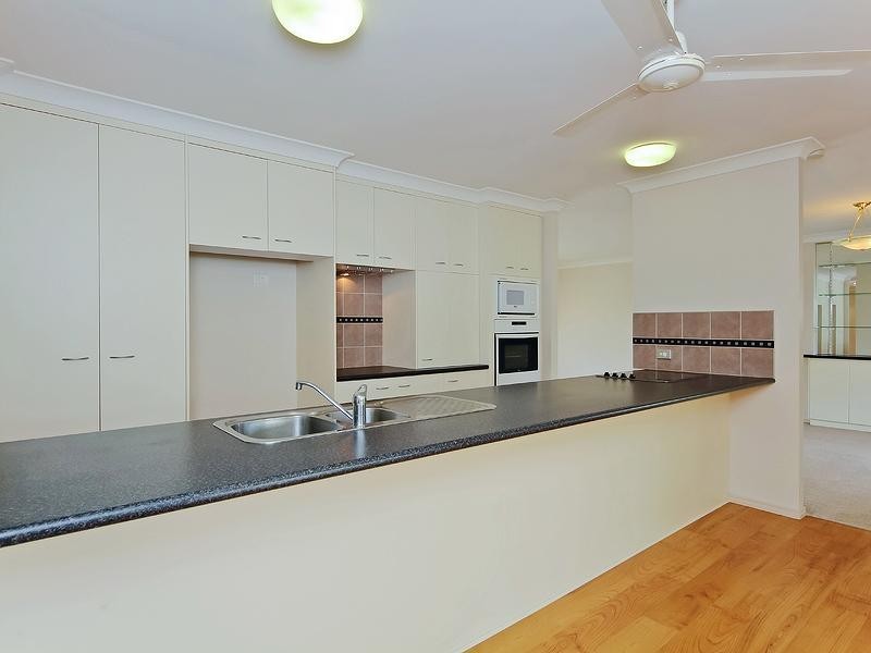 4 Conadilly Court, Carrara QLD 4211