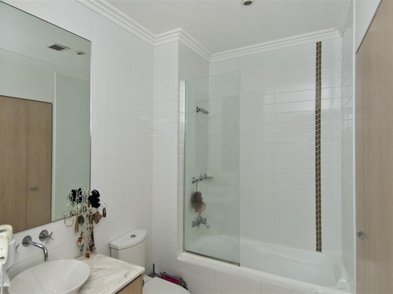 22/228 Varsity Parade, Varsity Lakes QLD 4227