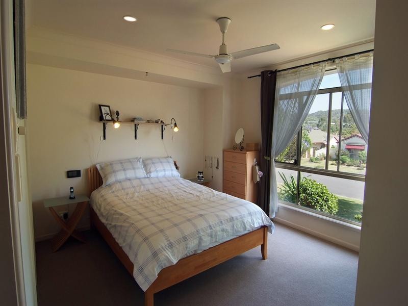 80 LAMBOR Drive, Mudgeeraba QLD 4213