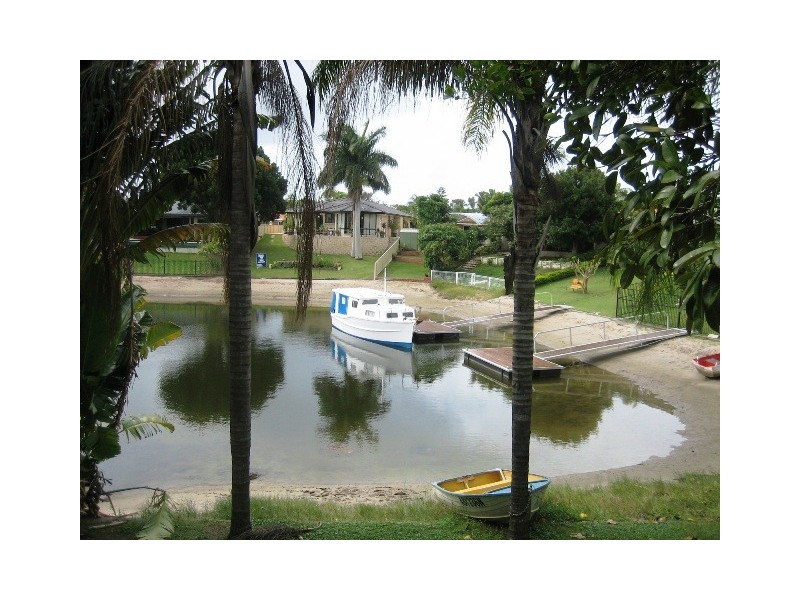 39 Karbunya Street, Mermaid Waters QLD 4218