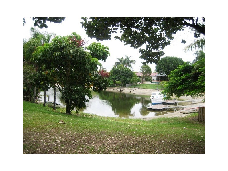 39 Karbunya Street, Mermaid Waters QLD 4218