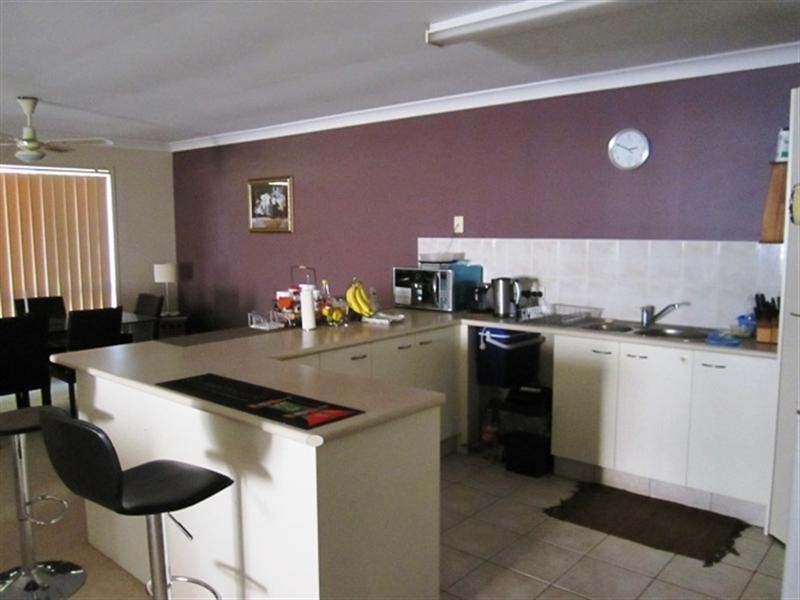 5A Merrilaine Crescent, Merrimac QLD 4226