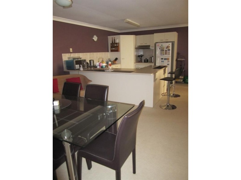 5A Merrilaine Crescent, Merrimac QLD 4226