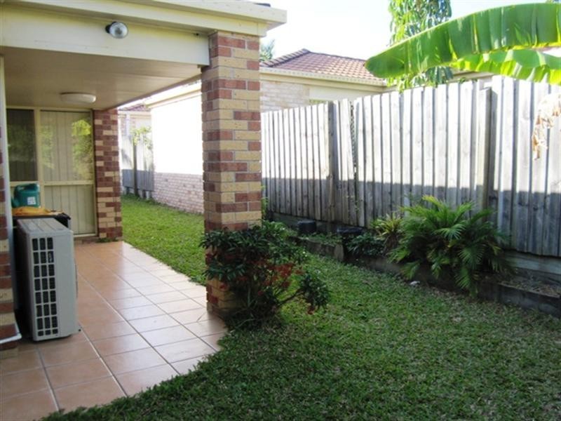 5A Merrilaine Crescent, Merrimac QLD 4226