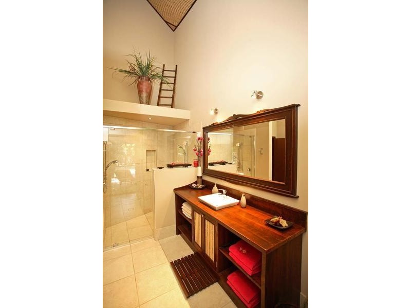 472 Tallebudgera Creek Road, Tallebudgera Valley QLD 4228