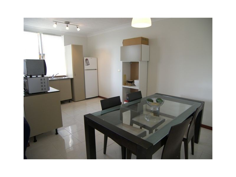 6/11 Stanhill Drive, Chevron Island QLD 4217