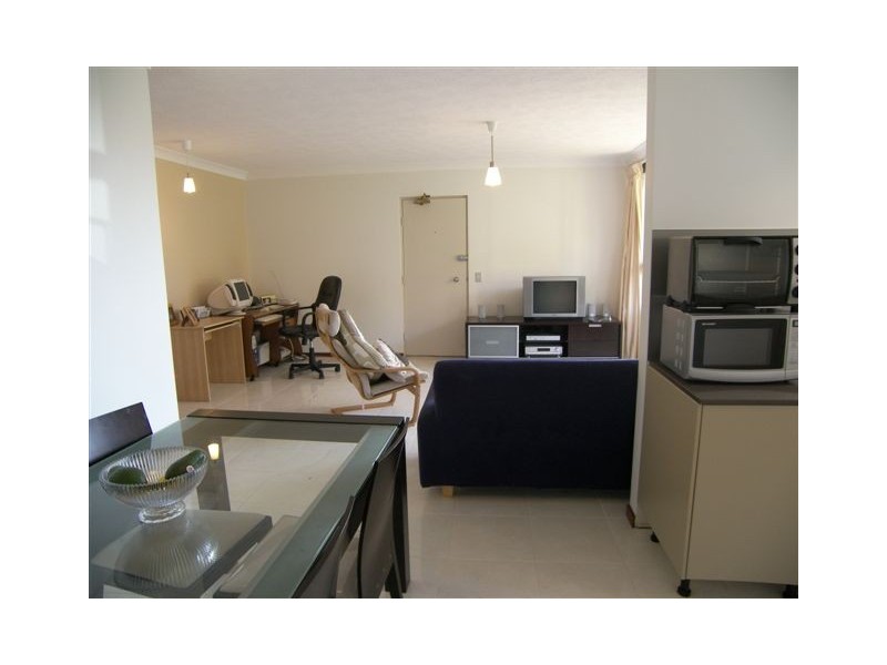 6/11 Stanhill Drive, Chevron Island QLD 4217