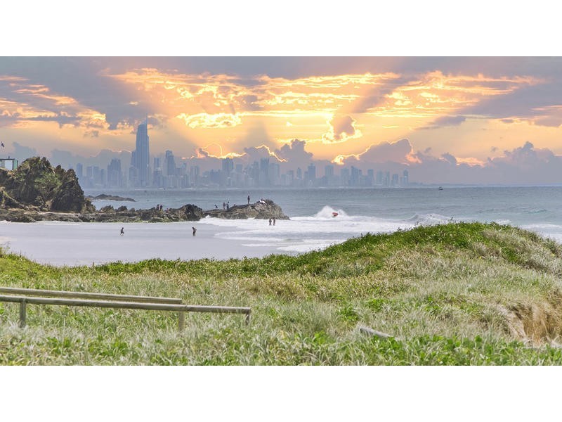 654 Pacific Parade, Tugun QLD 4224